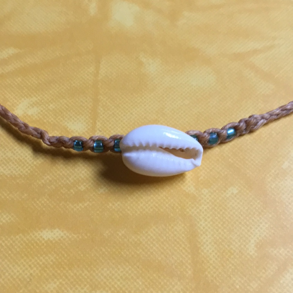 Delicate Handmade Choker - Picture 4 of 4